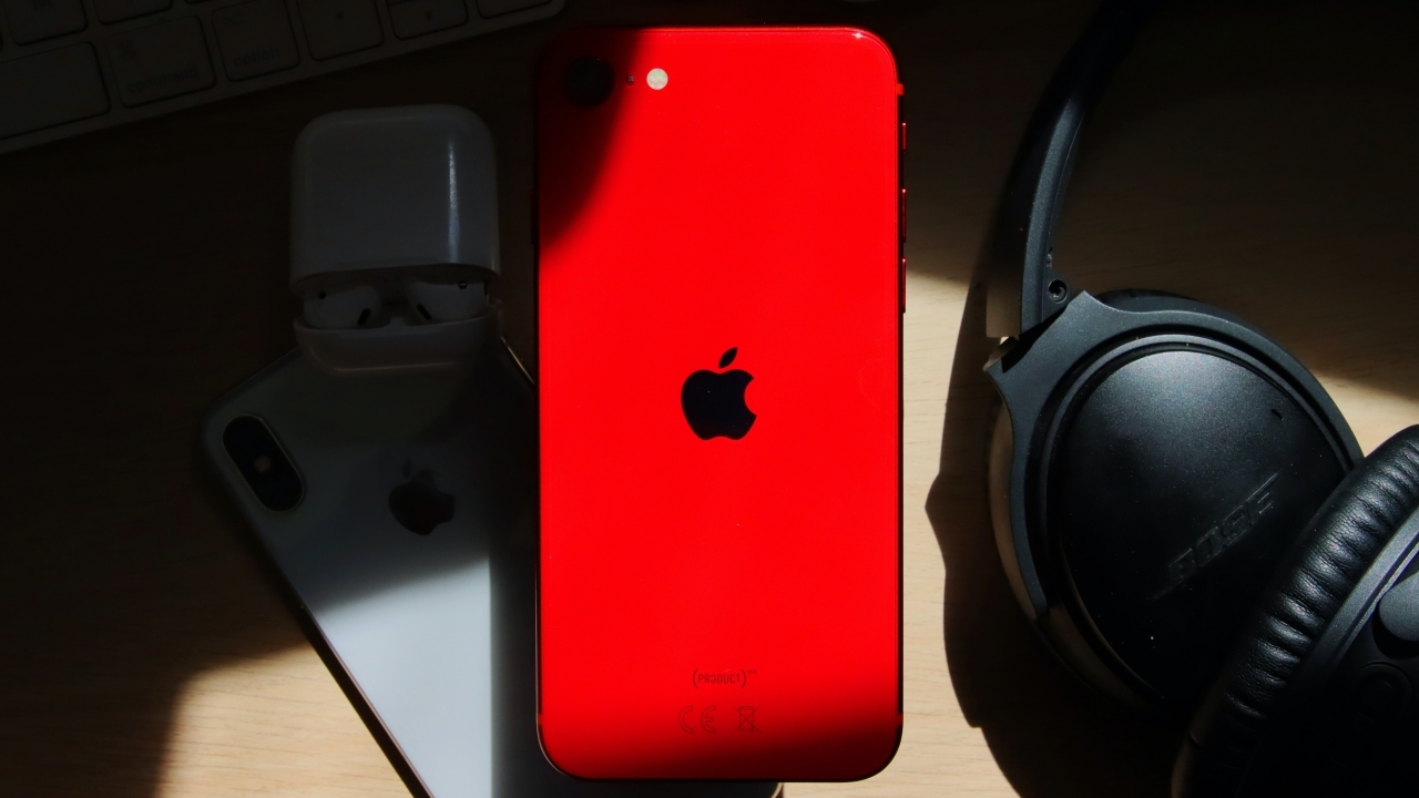 ข่าวลือล่าสุด iPhone SE 4 วางจำหน่ายปี 2024 หน้าจอ 6.1 นิ้ว มีรอยบาก Notch