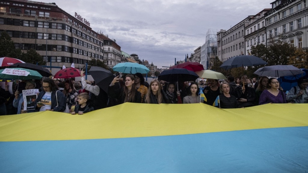 กลุ่ม G7 ประชุมด่วนหลังรัสเซียถล่มยูเครน ลั่นสนับสนุนเคียฟจนถึงที่สุด