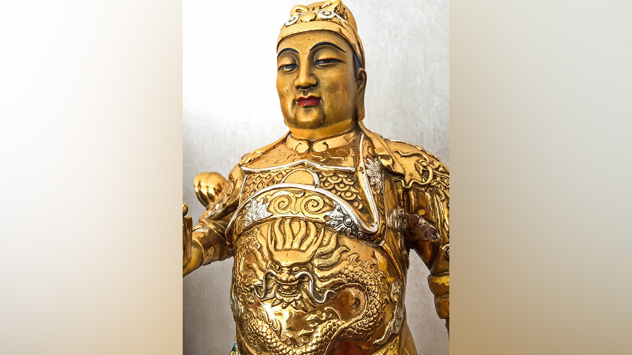 เล่าปี่ไม่ใช่พี่ใหญ่?