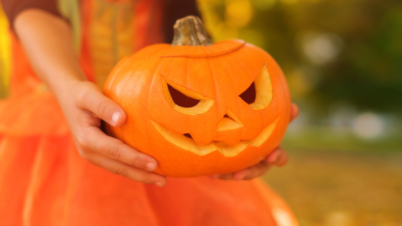 จัดเต็ม "คําศัพท์ฮาโลวีน" (Halloween Day) ฝึกภาษาอังกฤษ หลอนวันปล่อยผี