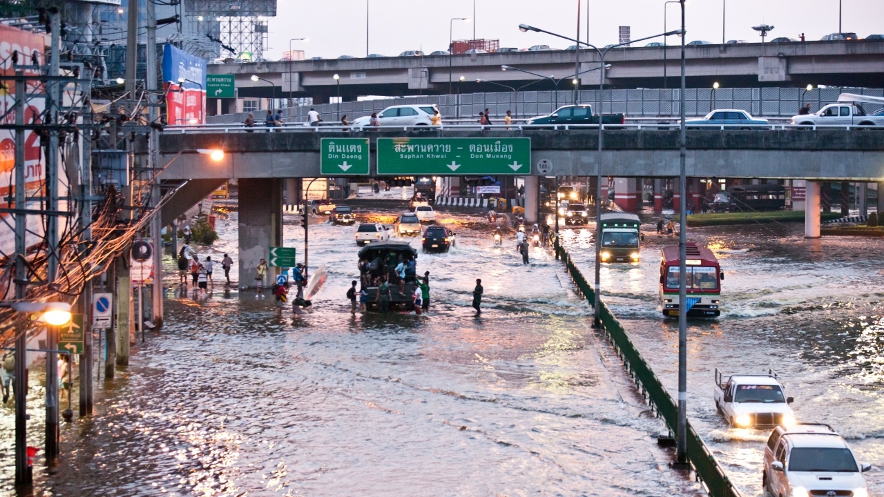 ปีนี้น้ำจะท่วมไหม 2565 พร้อมวิธีตรวจสอบเส้นทางน้ำท่วมวันนี้ด้วยตัวเอง