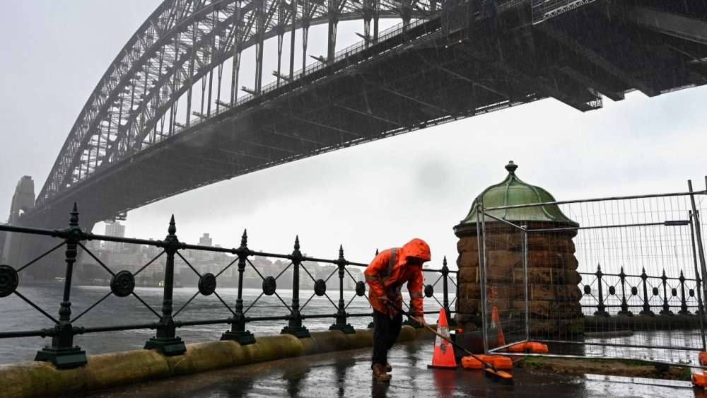 ออสเตรเลียระดมวางกระสอบทราย ป้องกันน้ำท่วมหนัก