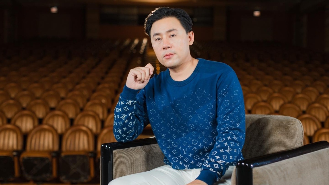 ทนายตั้ม โพสต์สุดจี๊ดถึงนักร้องดัง แต่งทำนองเพลงเองให้ได้ก่อน