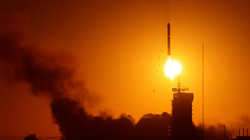 สำเร็จ จีนปล่อยจรวดส่งดาวเทียมสำรวจดวงอาทิตย์สู่วงโคจร 