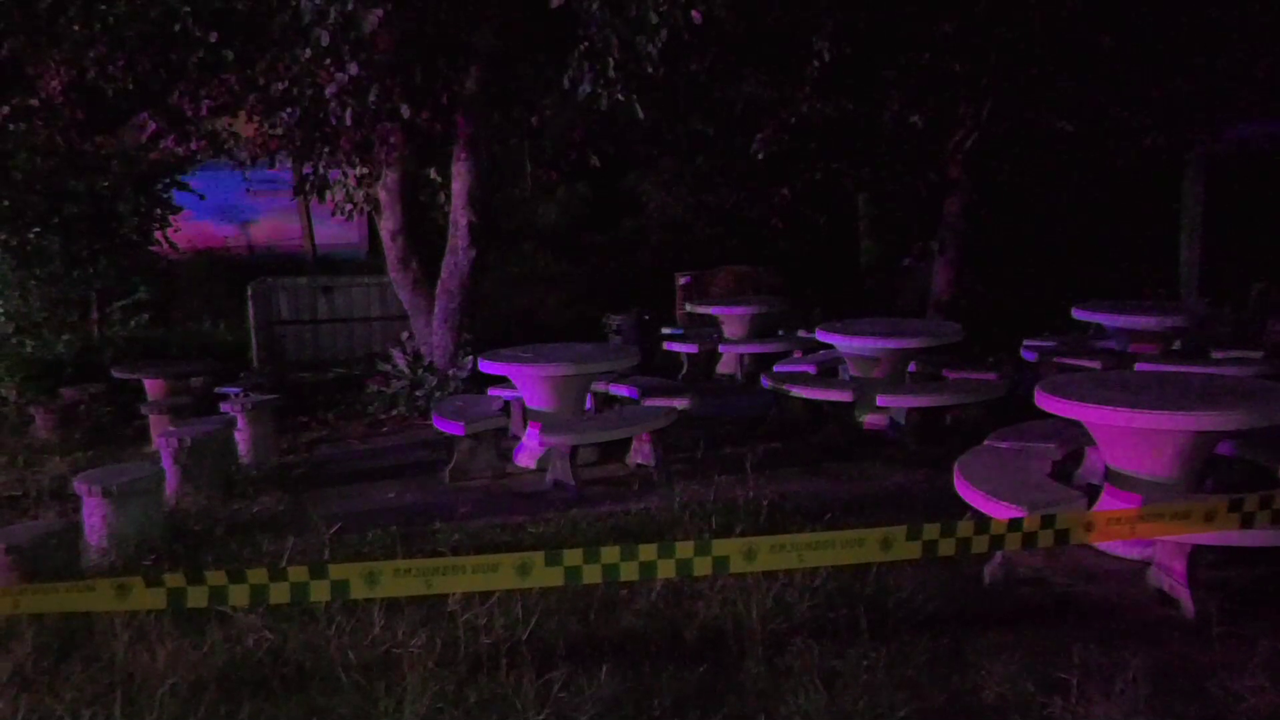 ฆ่าเผาหนุ่มวัย 23 เพิ่งกลับจากเยอรมนี ทิ้งศพในโรงเรียน ตร.ยังคลำปมไม่ถูก