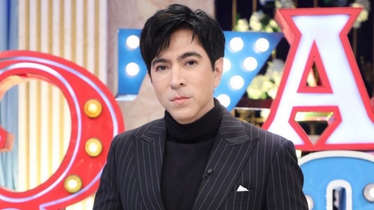 เปิดภาพพี่ชายคนโตของ แซม ยุรนันท์ อายุห่างกัน 27 ปี หน้าตาดีกันทั้งบ้าน
