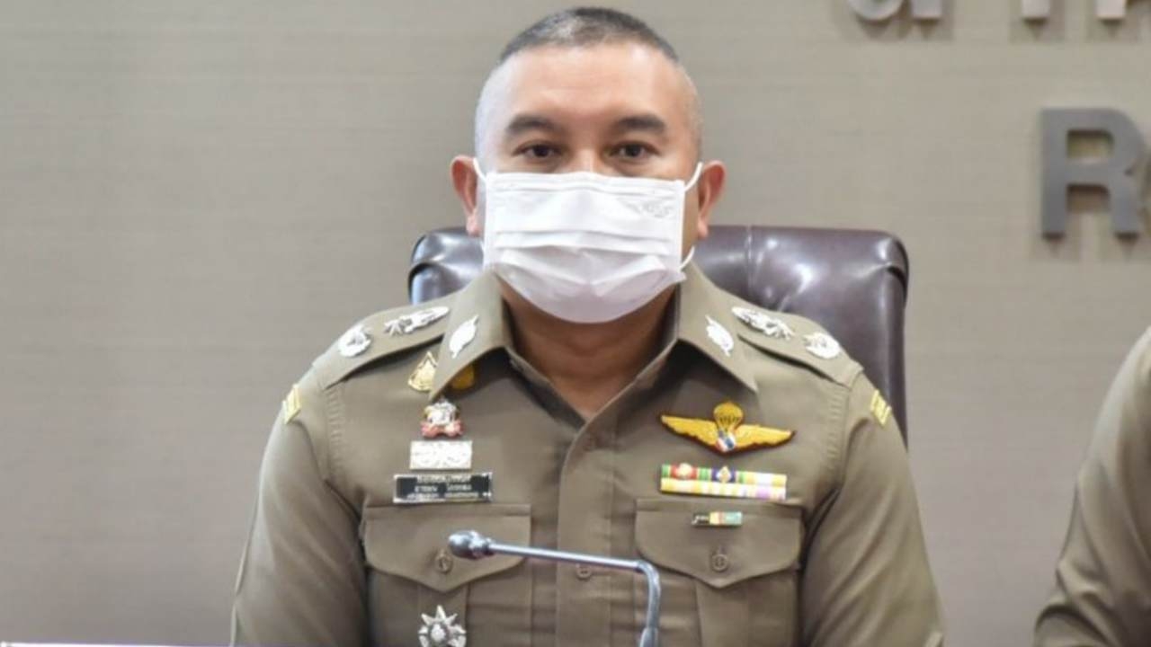 โฆษก ตร. ขอโทษ ดราม่าตำรวจหัวเราะ ขณะให้ข่าวกราดยิงหนองบัวลำภู