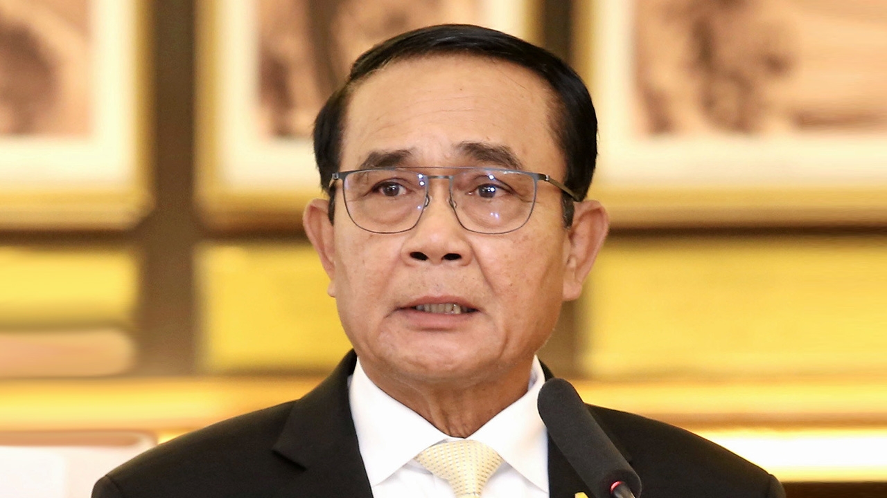 จับสัญญาณ “บิ๊กตู่” ปรับ ครม.ตามสูตรมุ่งเลือกตั้ง : ชิงเหลี่ยม! ถือแต้มต่อ