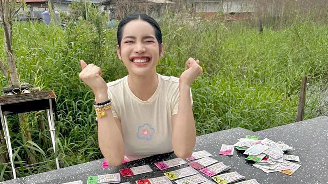 ฟ้าหลังฝน นารา เครปกะเทย เฮลั่นถูกลอตเตอรี่ 200 กว่าใบ รับทรัพย์จุกๆ