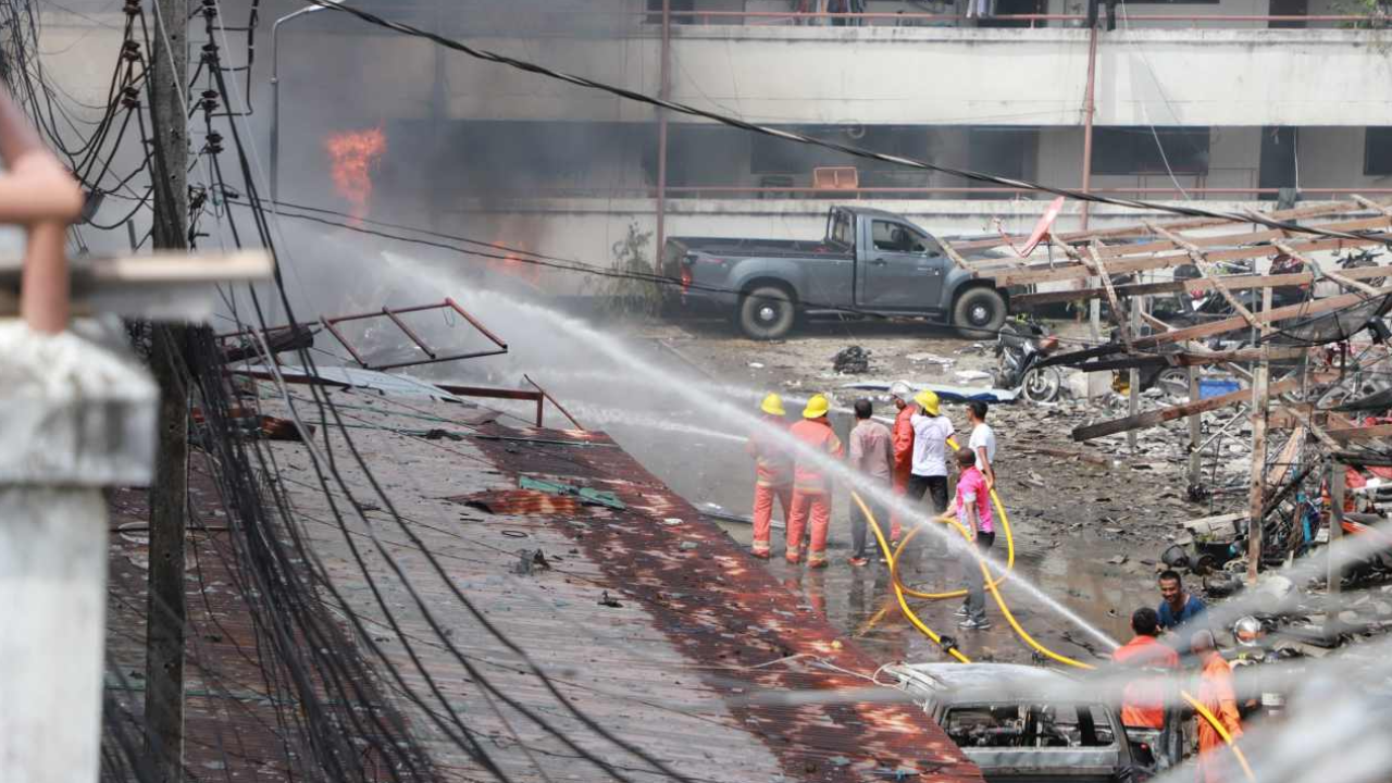 ผบ.ตร.บินด่วนนราธิวาส โจรใต้ระเบิดแฟลตตำรวจล้างแค้น ตาย 1 เจ็บ 24 