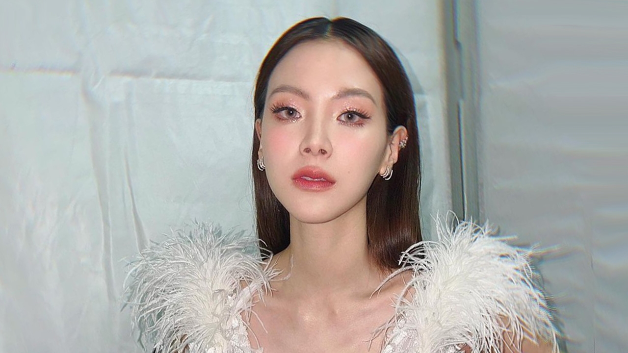 "ใบเฟิร์น" เบิร์ธเดย์ "แม่หมู" เป็นลูกสาวเปล่าลูกสะใภ้ อายโสด 4 ปี ไม่มีใครจีบ