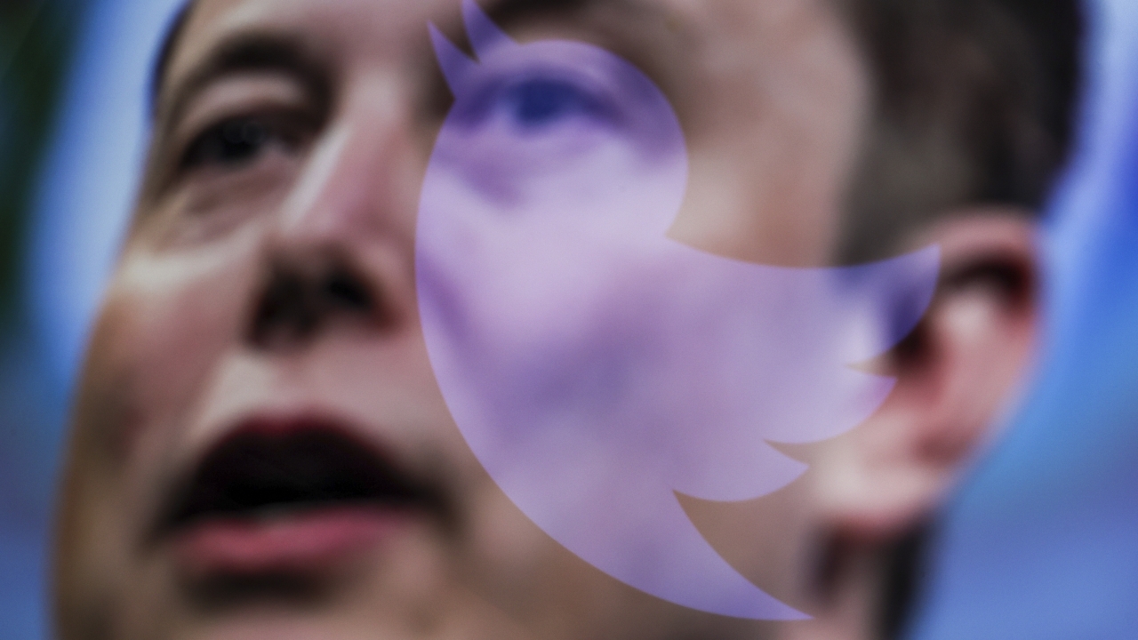 Elon Musk สั่งทีมงาน Twitter หยุดแสดงข้อความที่บ่งบอกถึงอุปกรณ์ที่ใช้ทวีต