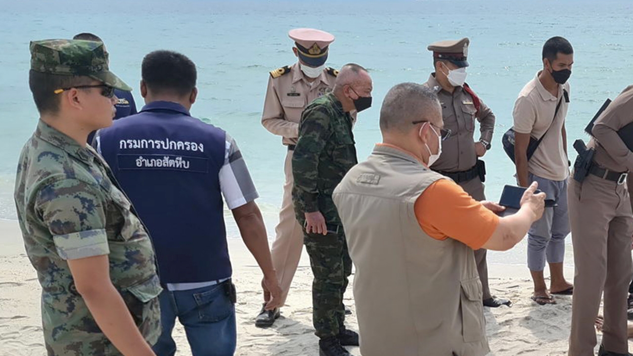 ผงะ ทหารเรือพบศพชายต่างชาติ โดนหินถ่วงลอยขึ้นอืดกลางอ่าวแสมสาร