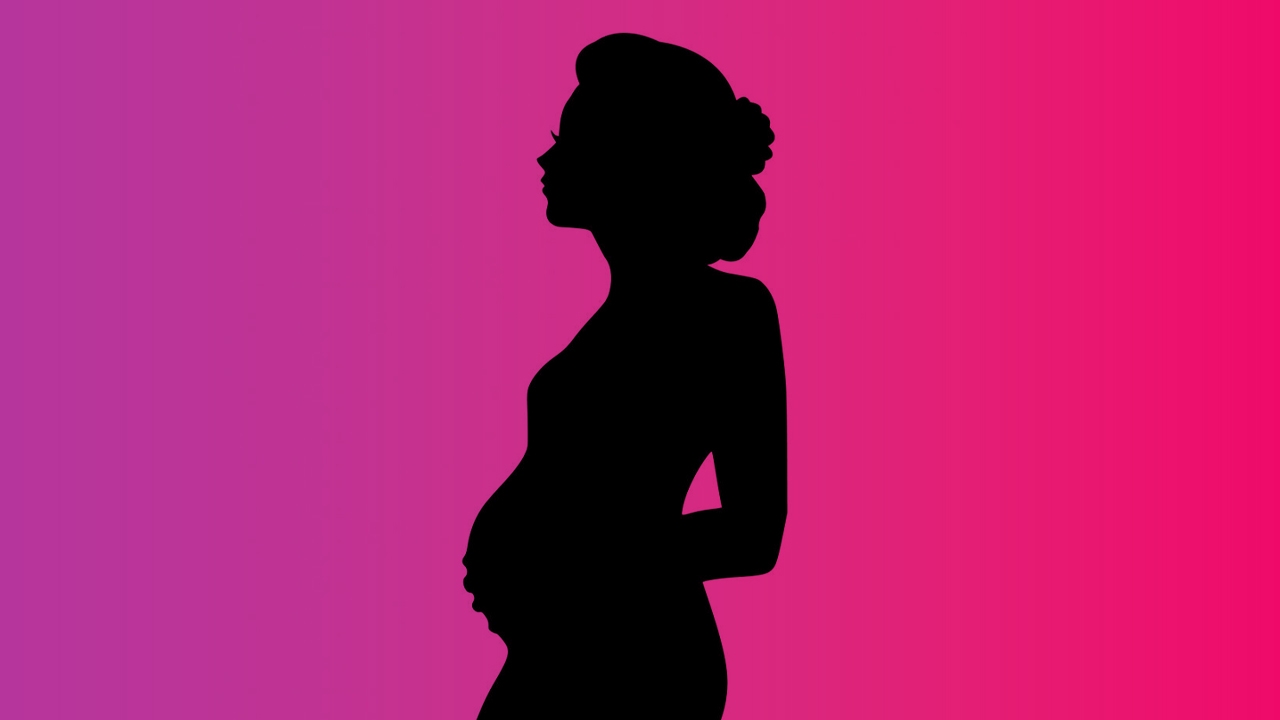 เพจดังใบ้สาเหตุ ดารา บ. ท้องแต่ไม่ยอมบอก ชาวเน็ตเมนต์สนั่น