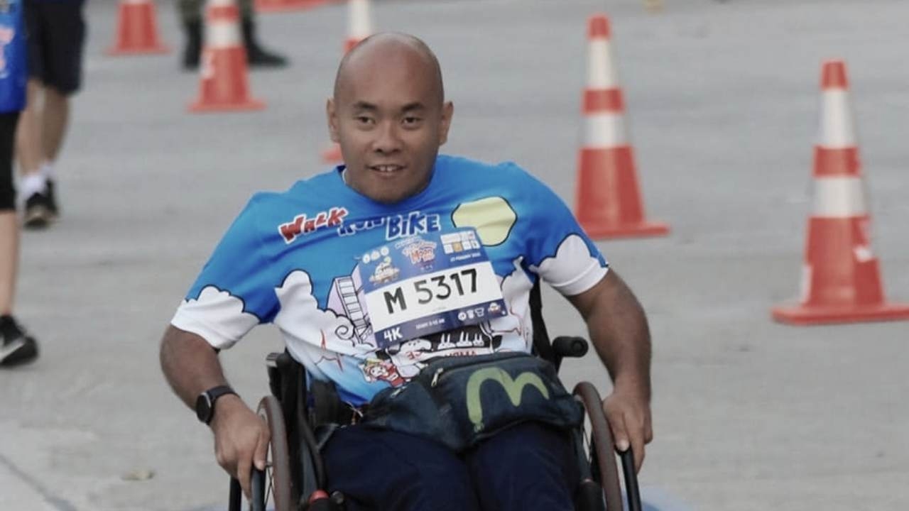 โซเชียลอาลัย "บุญรอด" หนุ่มพิการขายลอตเตอรี่ ประสบอุบัติเหตุเสียชีวิต