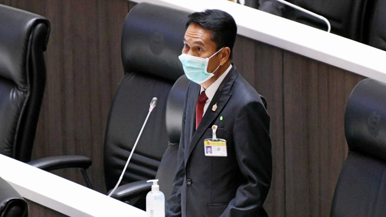 “สุทิน” เตือน 2 ป. สร้างดาวคนละดวงไม่แปลกแต่อย่าทำลายระบบประชาธิปไตย