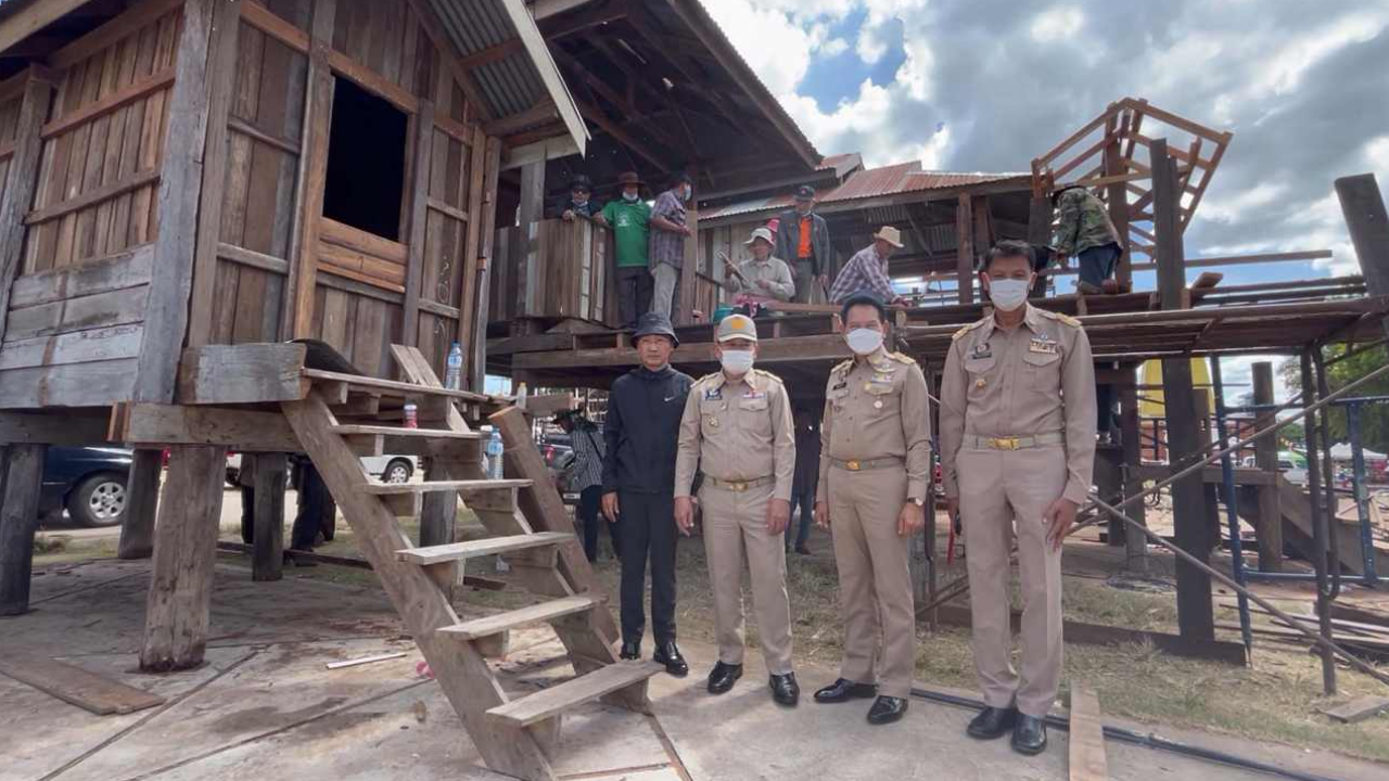 ผวจ.ตรวจเรือนไม้ 26 หลัง แลนด์มาร์กงานไหมขอนแก่น ชี้เป็น Soft Power 