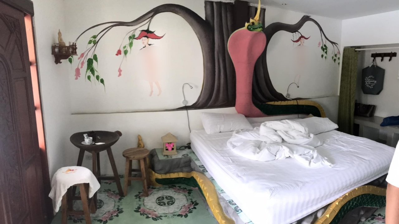 ไวรัลฮา หนุ่มรีวิวที่พักสุดปัง ดีไซน์แปลกใหม่ บอกตื่นมาตกใจ นึกว่าอยู่ในถ้ำนาคา