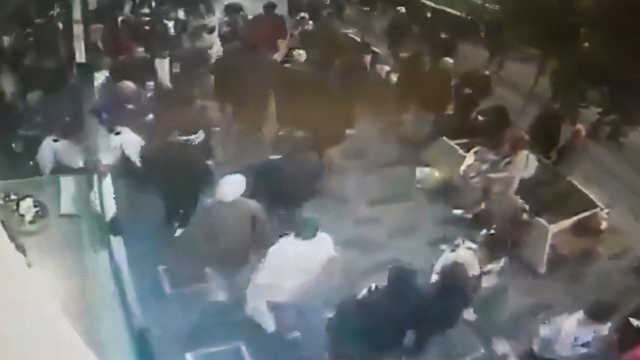 เผยภาพนาทีระเบิดนครอิสตันบูล ดับ 6 ศพ เจ็บ 81 ราย ล่าสุดตร.รวบผู้ต้องสงสัย