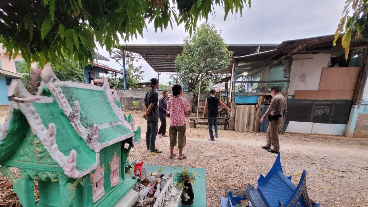 เฒ่ายืนล้างจาน วูบหน้าคว่ำลงถ้วยข้าวต้ม จมูกจมน้ำหายใจไม่ออกดับสลด