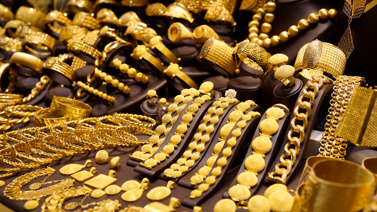 ราคาทองปรับฐาน น่าทยอยสะสม YLG จับมือกรุงไทย เปิดเทรดทองผ่านเป๋าตัง