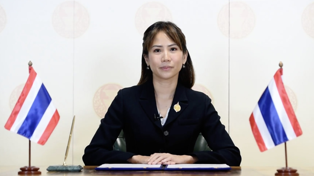 นักการเมืองหญิงไทยหนึ่งเดียว “ตั๊น จิตภัสร์” กล่าวถ้อยแถลงวงประชุมผู้นำสตรีระดับโลก