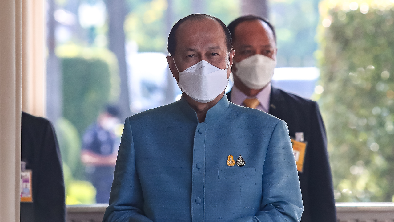 "บิ๊กป๊อก" รับ ถอนร่างกฎกระทรวง ให้ต่างชาติซื้อที่ดิน ต้องไปศึกษาใหม่ 