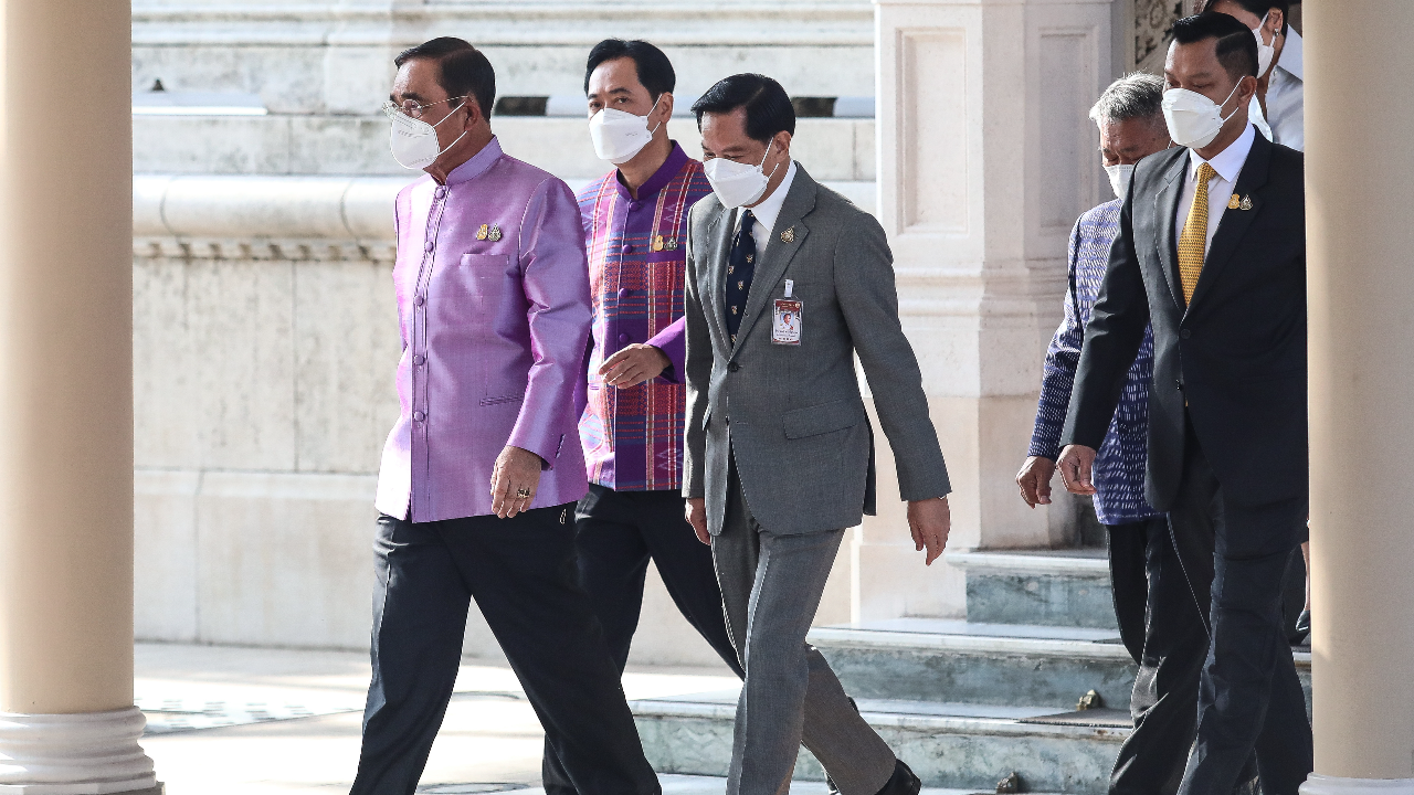"พีระพันธุ์" พร้อมรับ "บิ๊กตู่" เข้า "รวมไทยสร้างชาติ" คนดีอยู่ที่ไหนก็ดี