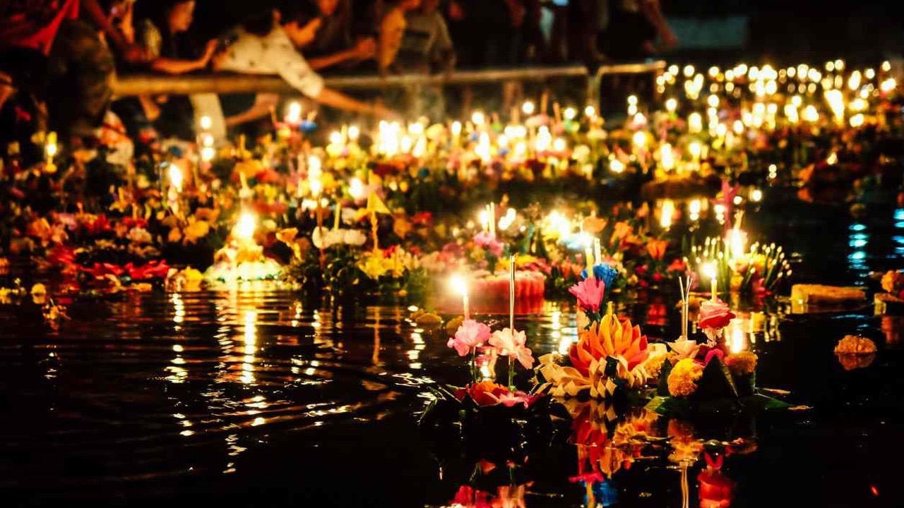 "ลอยกระทง" แบบไหน ไม่ทำลายสิ่งแวดล้อม