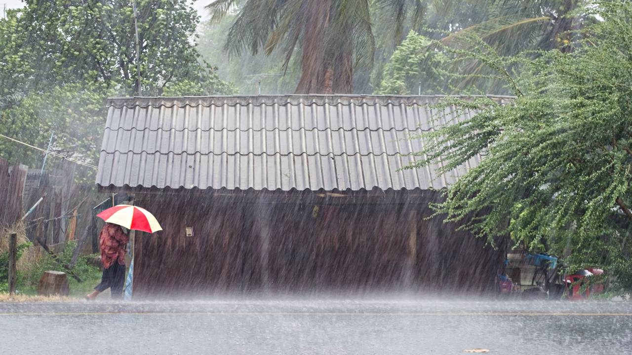 เตือน 4-6 พ.ย. ภาคใต้บางพื้นที่ ระวัง "ฝนตกหนัก" อาจเกิดน้ำท่วมฉับพลัน