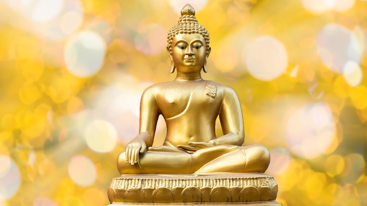 ปฏิทินวันพระเดือนพฤศจิกายน 2565 พร้อมวันธงชัย ตรงกับวันไหนบ้าง?