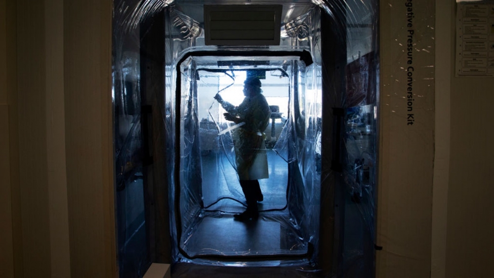 นักวิจัย UK เผย รักษาชายป่วยโควิดเรื้อรัง 411 วันสำเร็จแล้ว