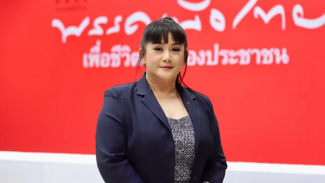 เพื่อไทย จี้ “บิ๊กตู่” อย่าทู่ซี้ หยุดขายชาติเป็นของขวัญปีใหม่ประชาชน