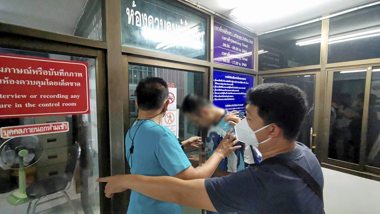 แก๊งจีนตัดนิ้วจะเผ่นเกาะกง ตร.ล่ากระชั้น! แฉเหตุอุ้มรีดหักธุรกิจสีเทา