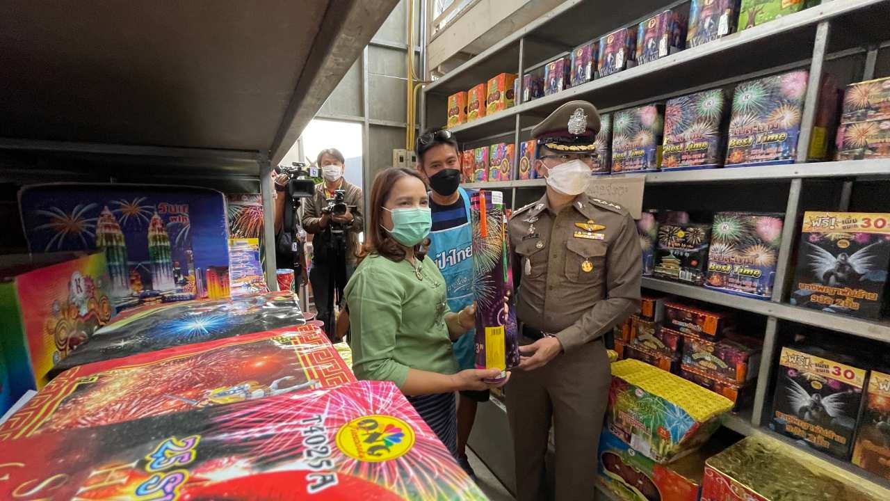 คุมโซนห้ามเล่นประทัด เทศกาลยี่เป็งเชียงใหม่ ย้ำเขตเทศบาลห้ามปล่อยโคมลอย