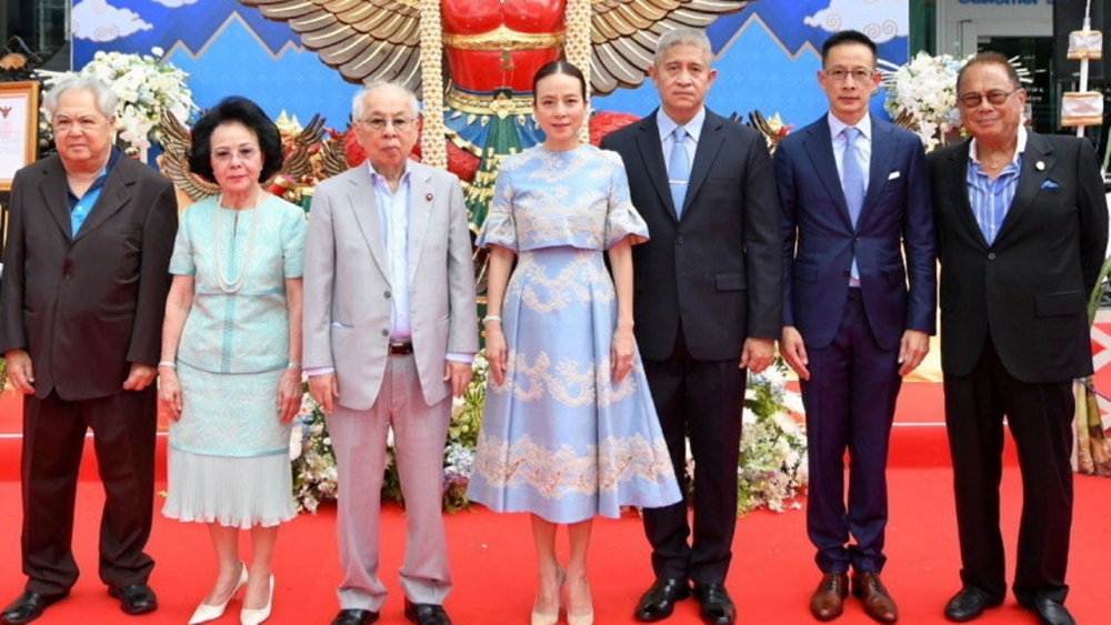 "โพธิพงษ์ ล่ำซำ" เป็นประธานในพิธีบวงสรวงและอัญเชิญพระครุฑพ่าห์ขึ้นประดิษฐาน