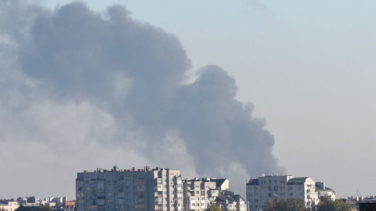 เดือด รัสเซียระดมยิงมิสไซล์โจมตีทั่วยูเครน ตอบโต้กองเรือในทะเลดำโดนถล่ม 