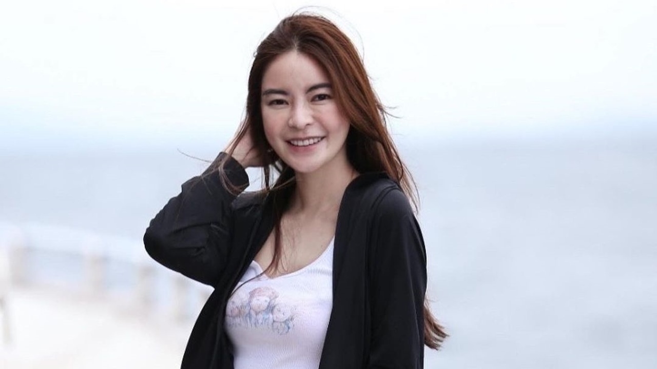 เอวา ไม่ปลื้มคนทัก "ลูกคุณหนู" โดนเม้าท์บ้านรวยแล้วมาแย่งงานในวงการทำไม