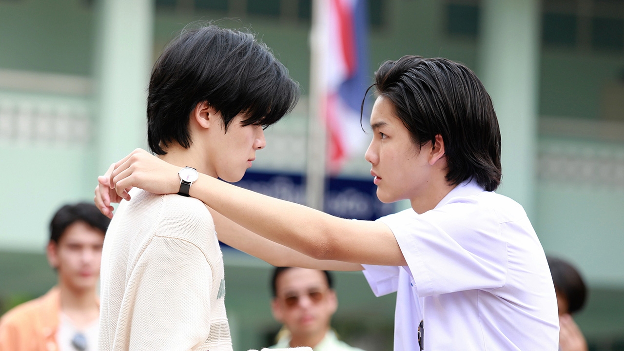 "ต้า อธิวัตน์" ท้า "บอม ธนวัฒน์" ดวลหมัดวัดดวง ศิษย์คิดล้างครูใน “พี่จะตีนะเนย”