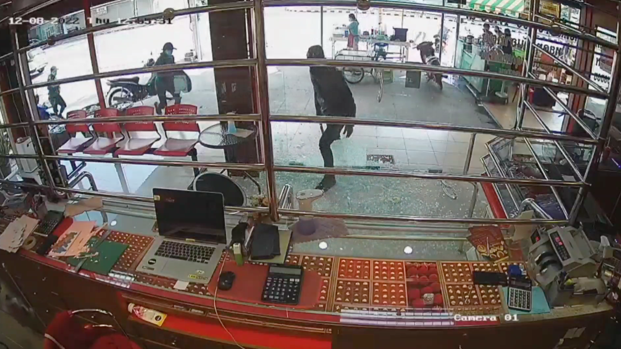 ทนายดัง เผยมุมมองกฎหมาย เจ้าของร้านทองยิงโจร มีความผิดหรือไม่