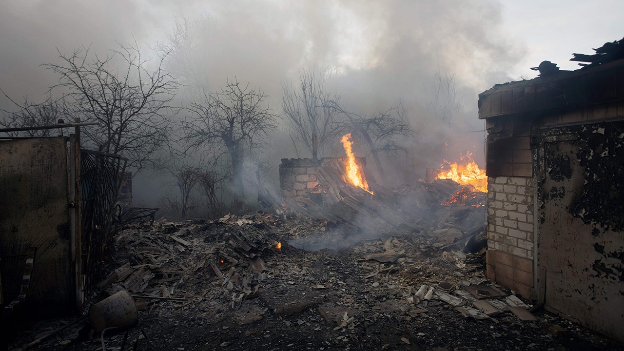 ยูเครนเผชิญฝนมิสไซล์หลังโดรนบึ้มฐานรัสเซีย
