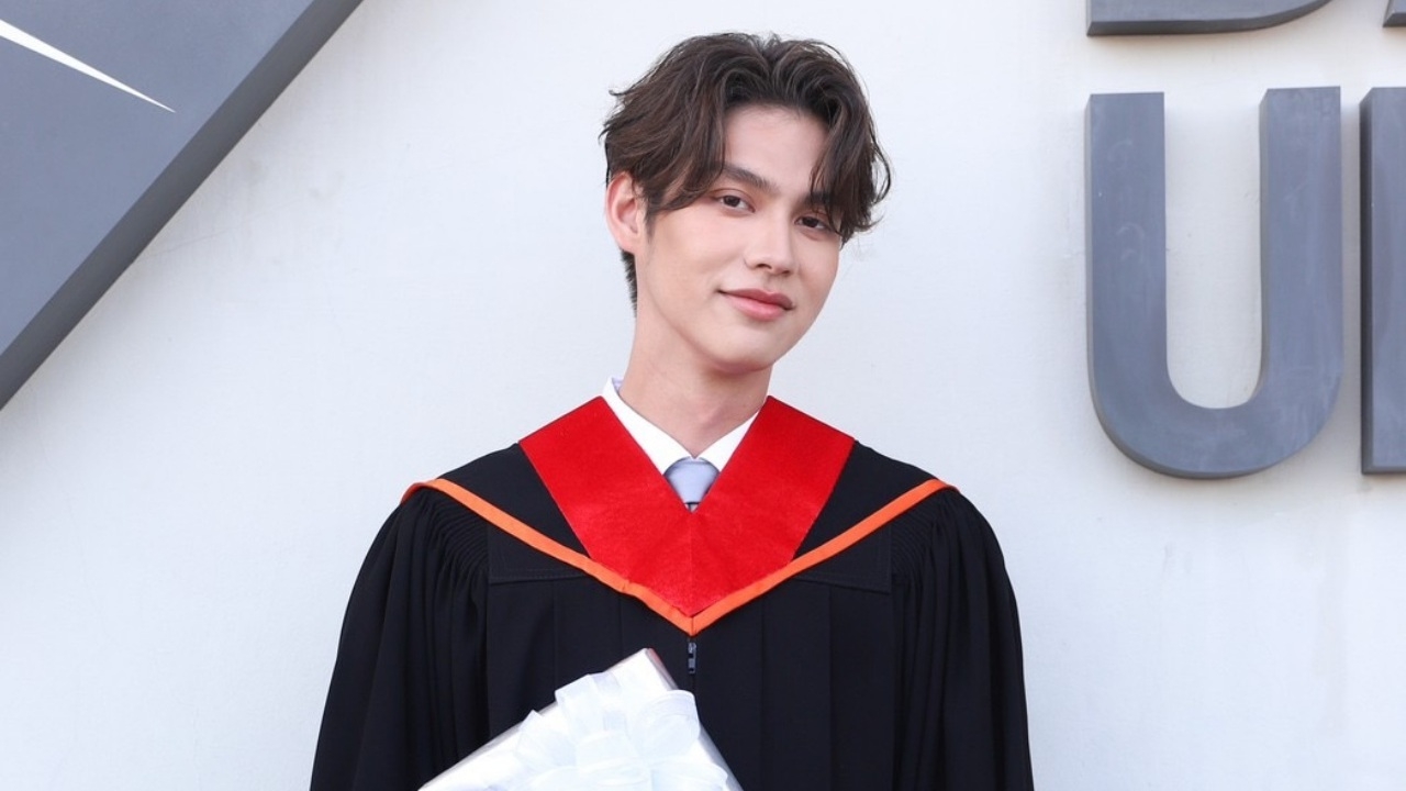 ไบร์ท วชิรวิชญ์ รับปริญญา กองทัพแฟนคลับร่วมยินดีจำนวนมาก