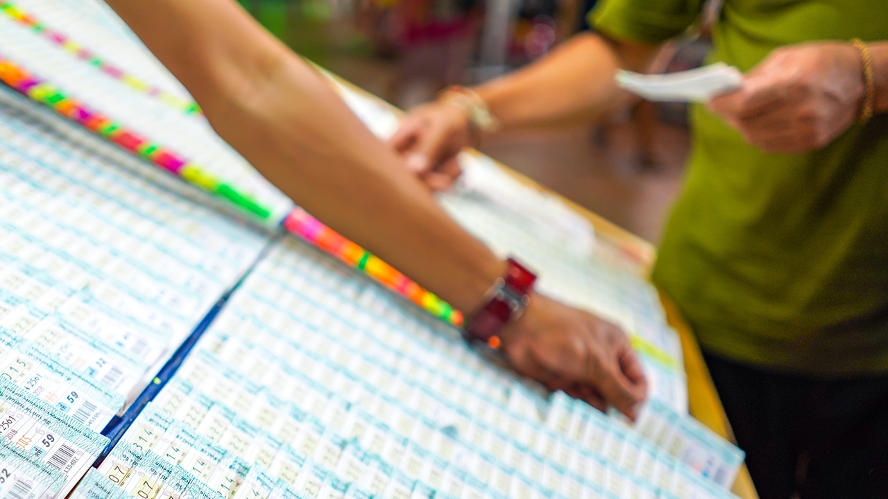 จับตา 4 ราศี มีเกณฑ์ถูกหวย รวยจากการเสี่ยงโชค