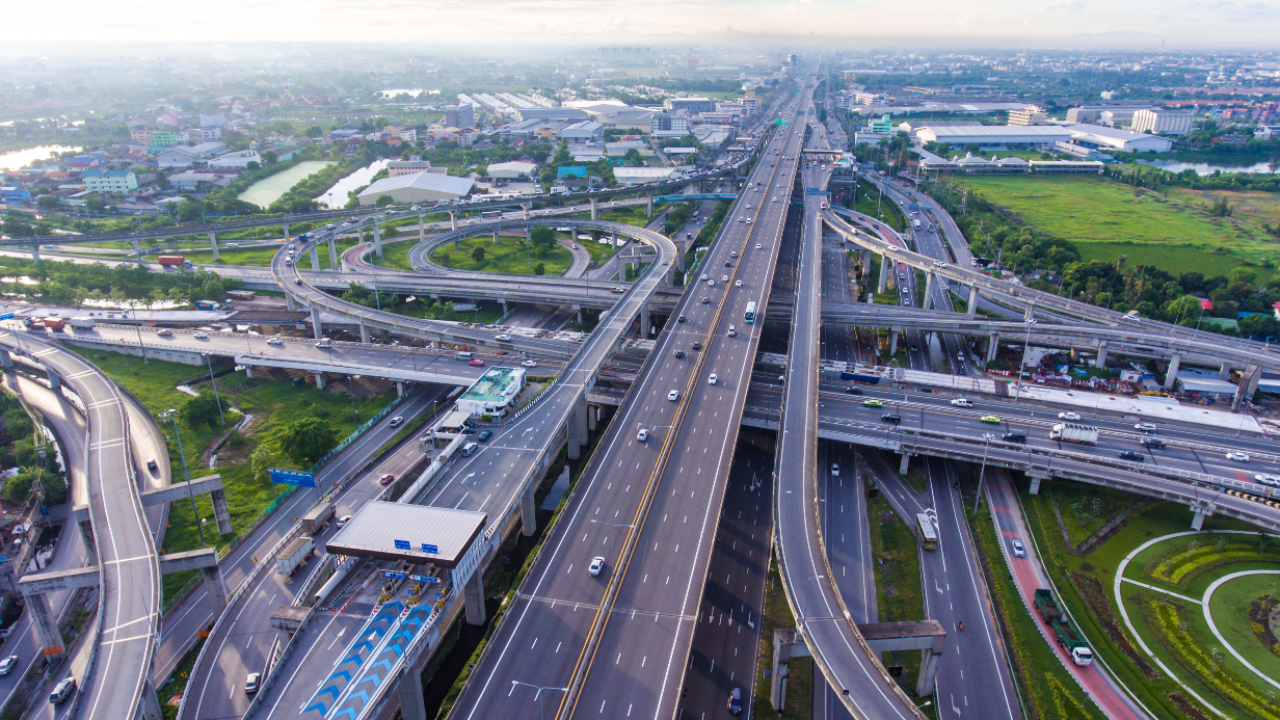 ครม.อนุมัติ ทางหลวงพิเศษ หมายเลข 82 สายยกระดับ"บางขุนเทียน-บ้านแพ้ว"