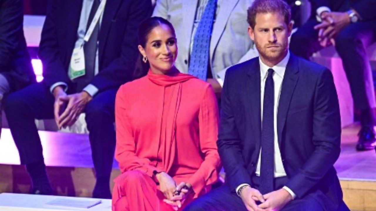 เจ้าชายแฮร์รี่ เมแกนโต้ ไม่ได้ถอนตัวจากพระราชวงศ์ชั้นสูง เพราะอยากเป็นส่วนตัว