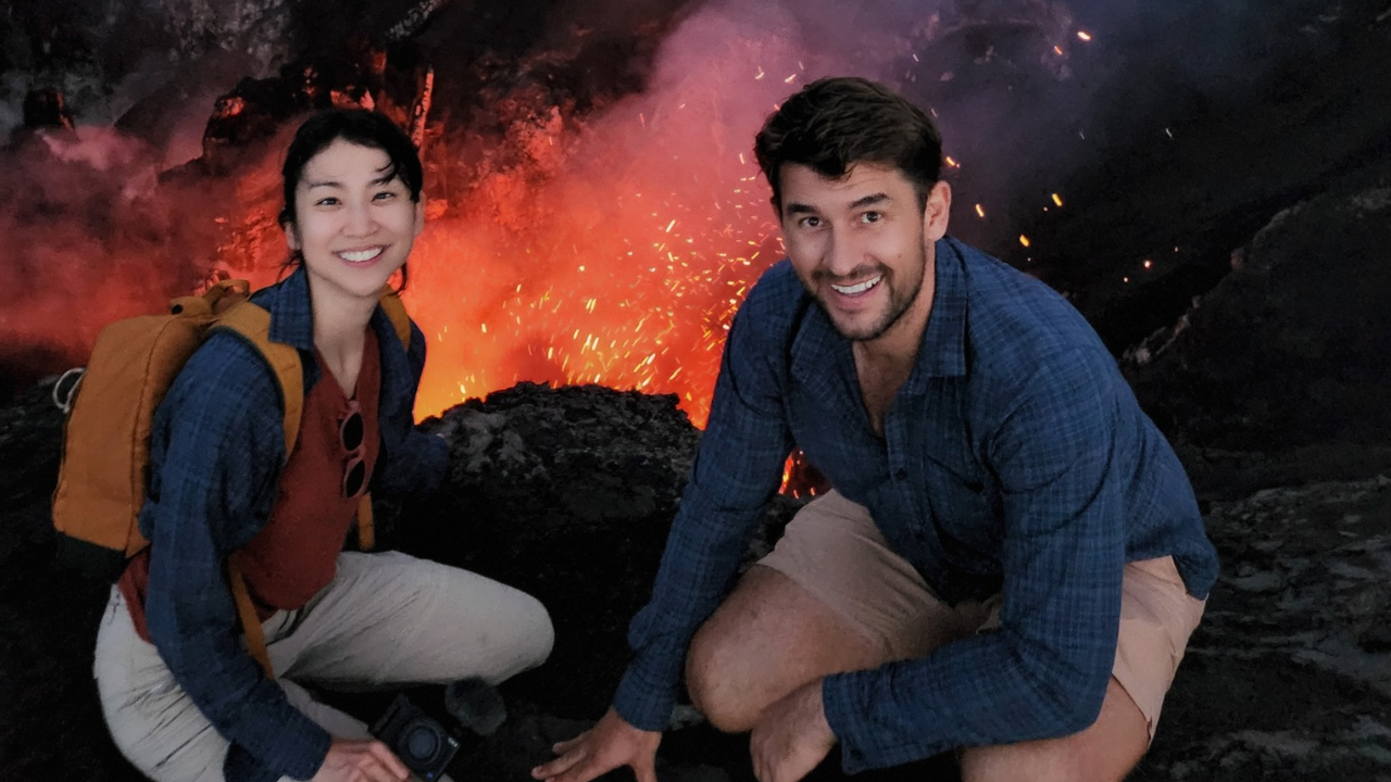 แฟนคลับเขินแทน "มิ้น I Roam Alone" เปิดตัวหนุ่มต่างชาติ บอกปีหน้าไม่อะโลนแล้ว