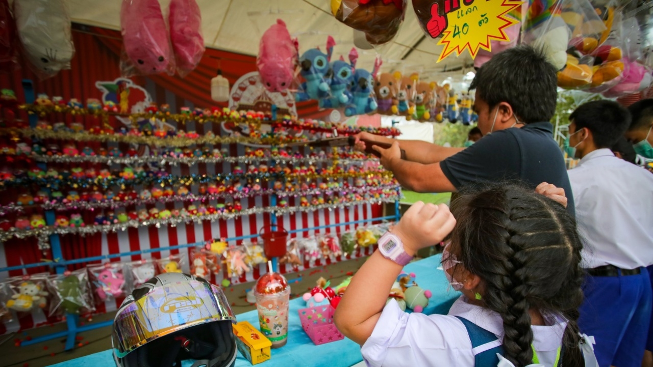 ไฮไลต์เที่ยวงานกาชาด 2565 ชิงโชค สอยดาว พาความสุขกลับบ้าน