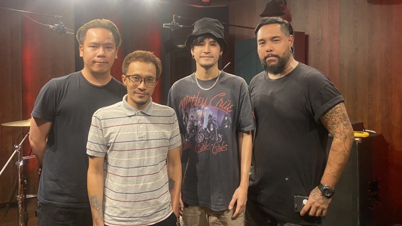 แฟนเพลงเฮสนั่นโซเชียล เก้า จิรายุ รวมตัวเฉพาะกิจร้องนำ Retrospect