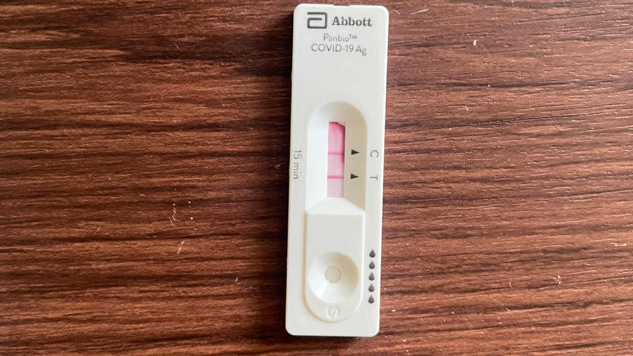 คุณตา 71 กลับจากแสวงบุญซาอุฯ หัวใจวายตายคาเครื่องบิน ตรวจ ATK ขึ้น 2 ขีด  