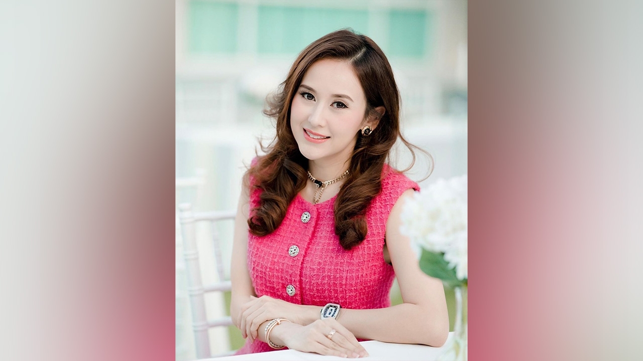 เปิดโพสต์สุดท้าย แยม ธมลพรรณ์ อดีตนางเอกละครก่อนถูกจับพร้อมสามี